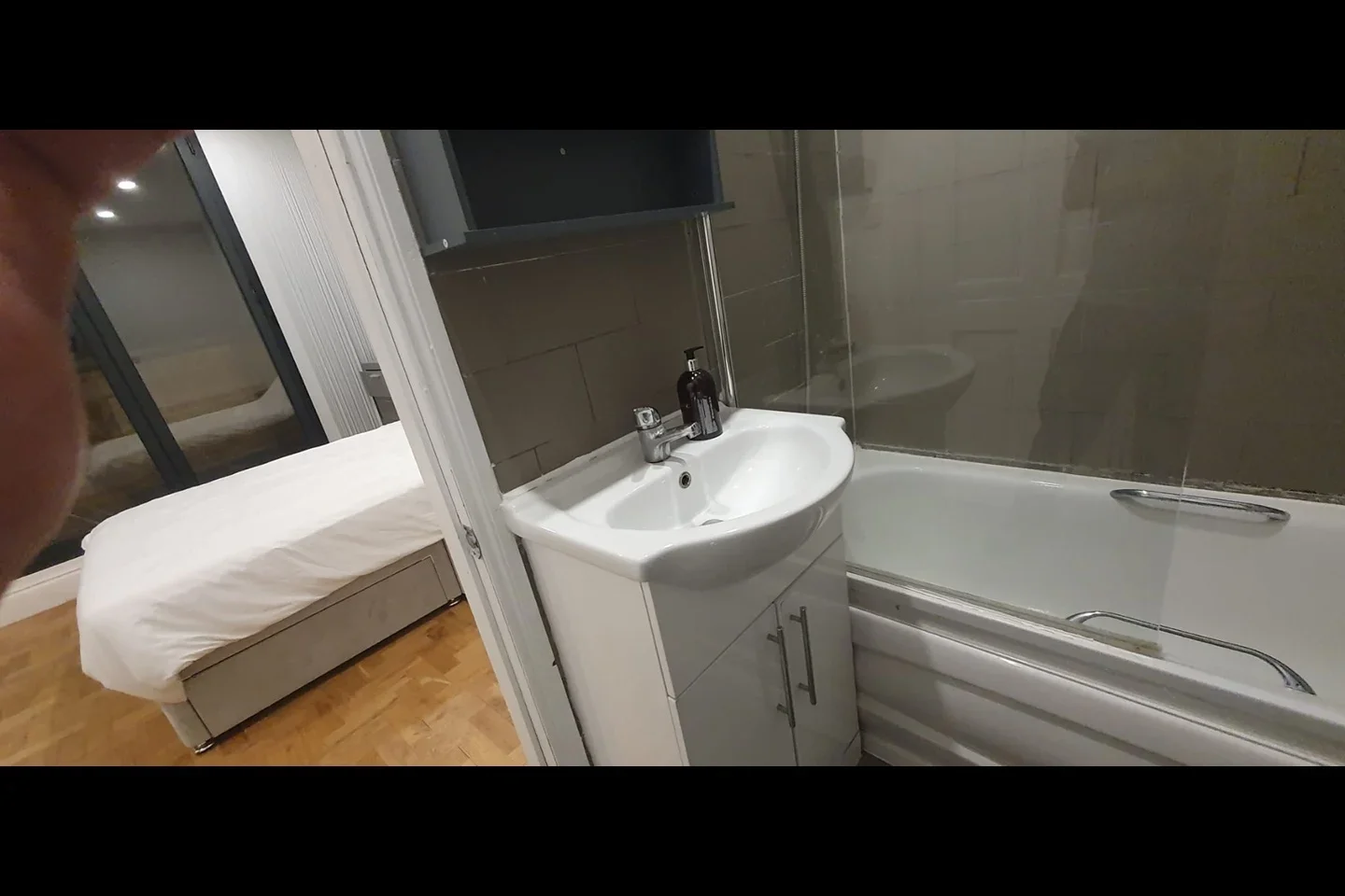 Room Granby Street in Greater London