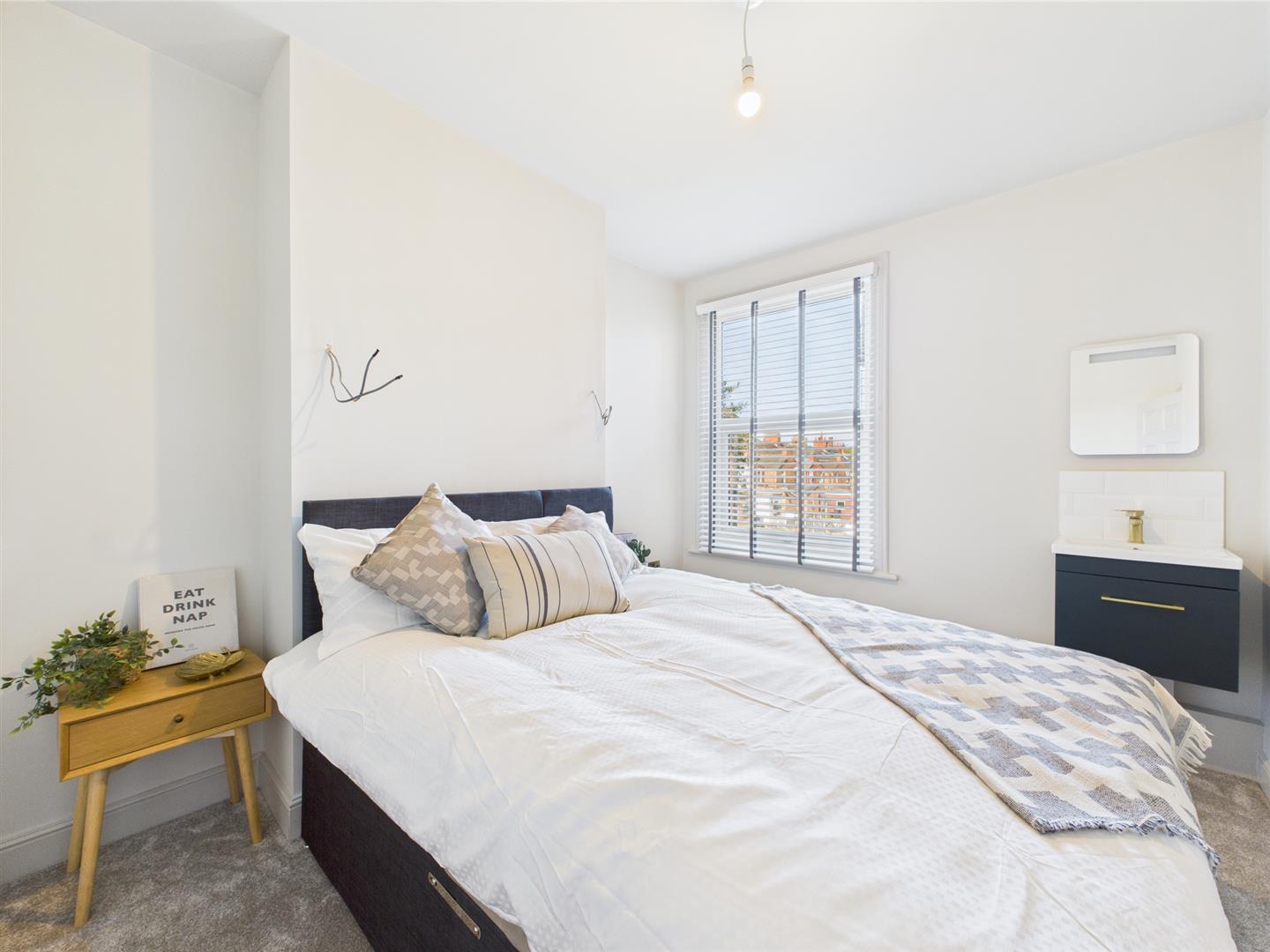 Flat George Street in Charnwood
