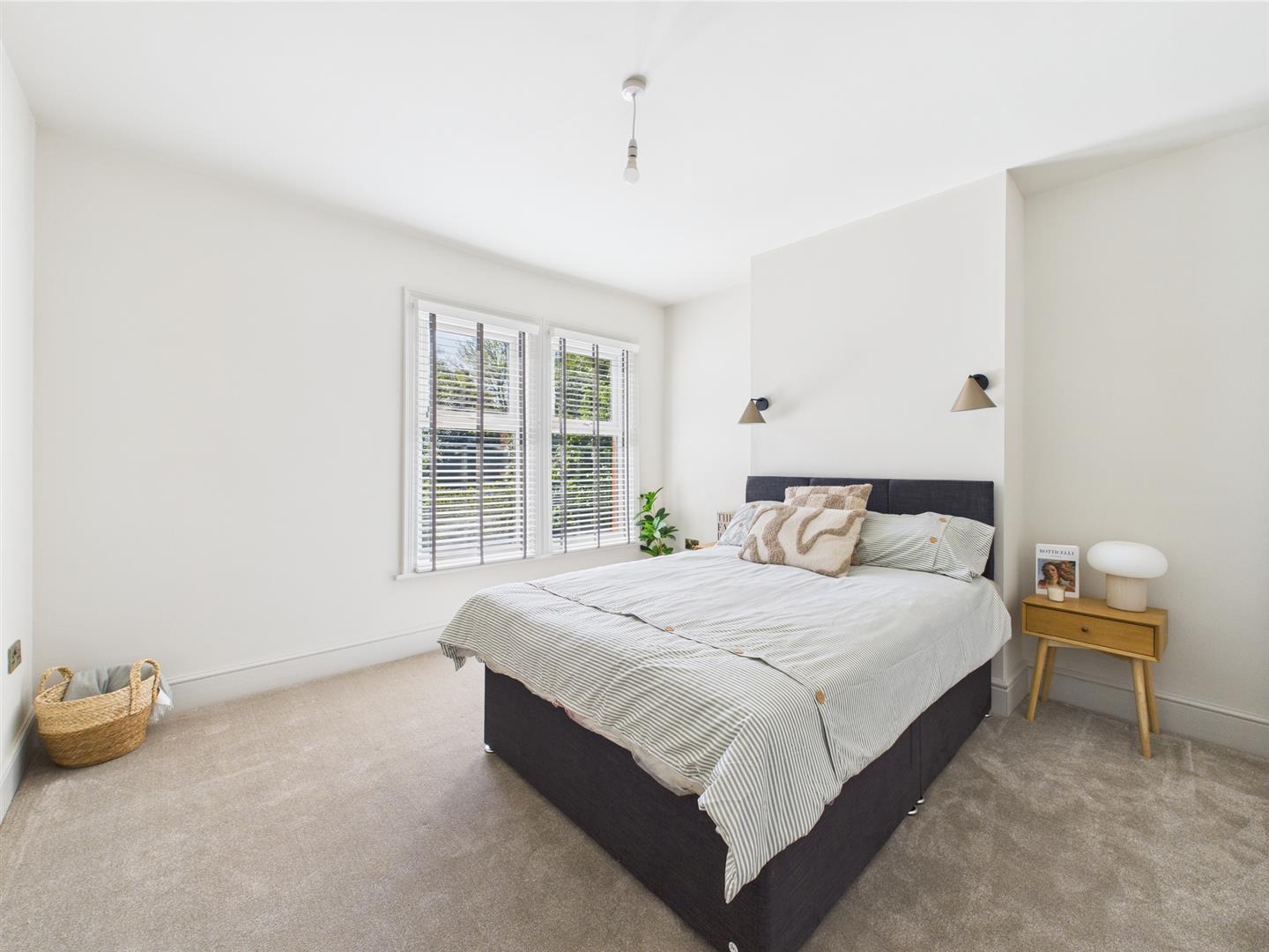 Flat George Street in Charnwood