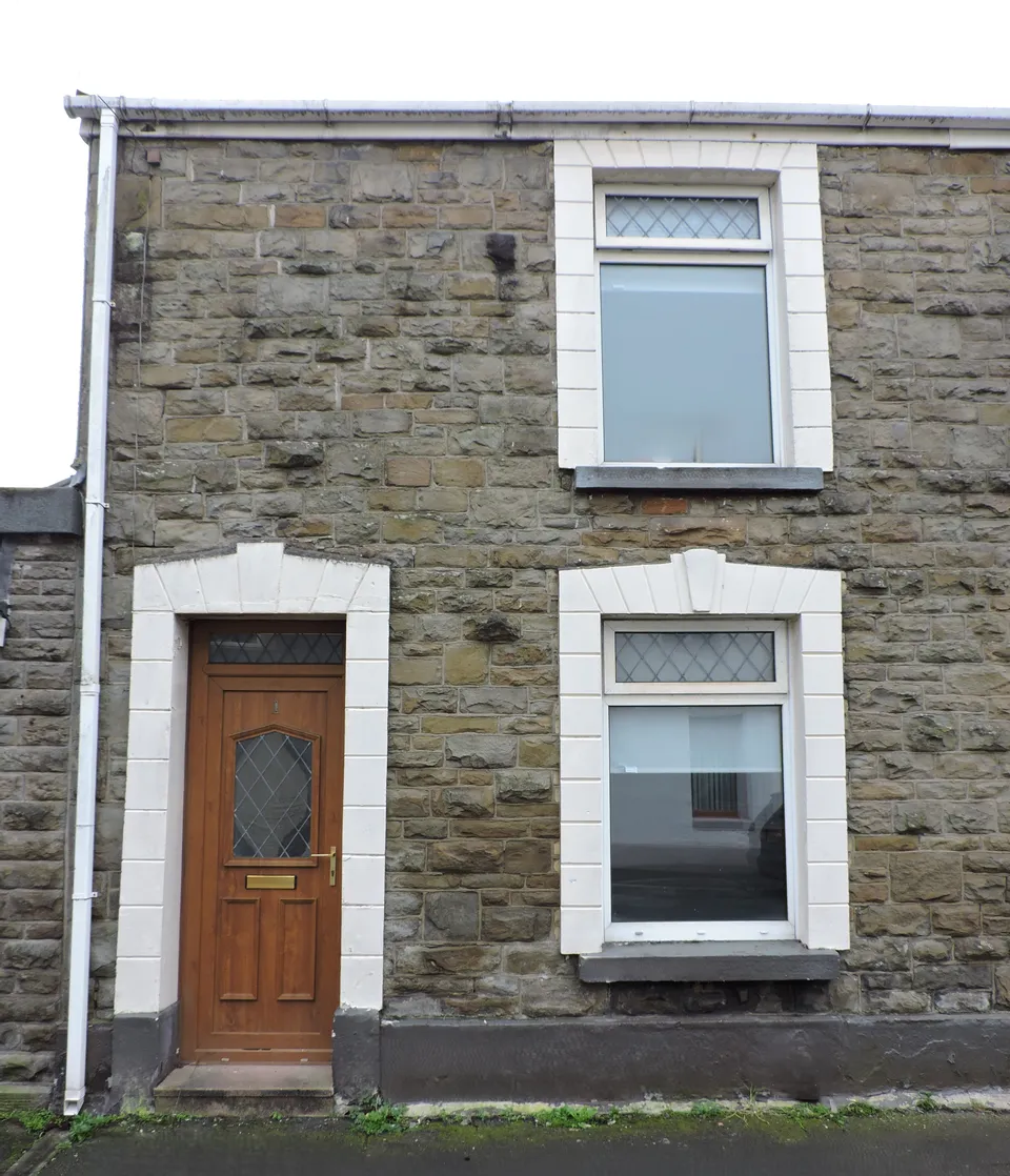 House Llangyfelach Road in Swansea