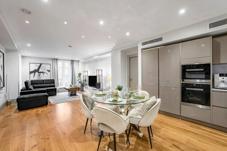 Flat Park Street in City of Westminster