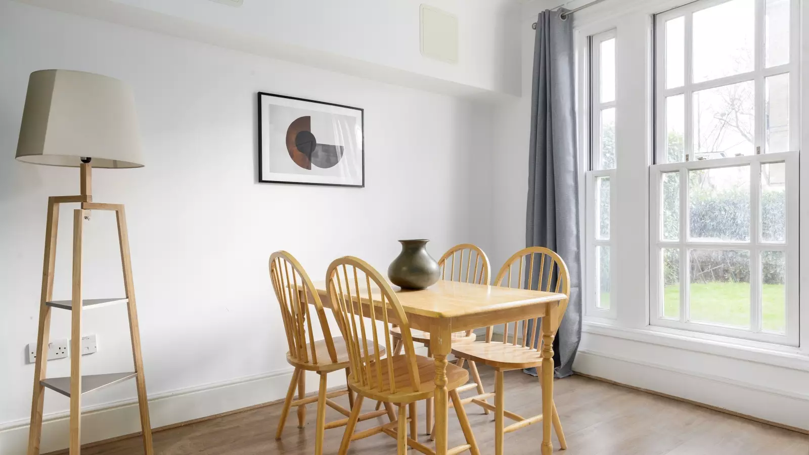 Flat De Beauvoir Square in Greater London