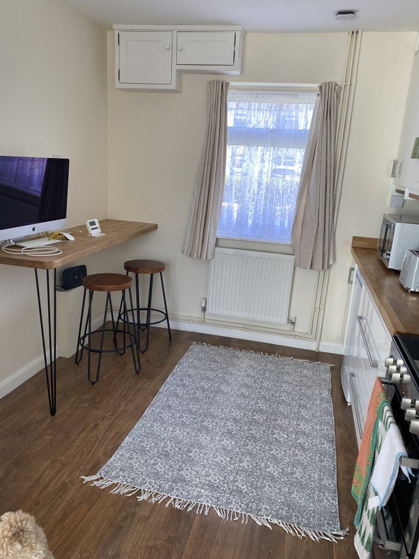 Room Jeffery Road in Chelmsford
