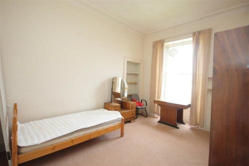 Flat Gillespie Crescent in City of Edinburgh