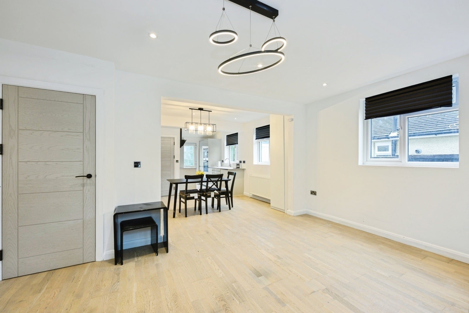 House Valley Road in Greater London