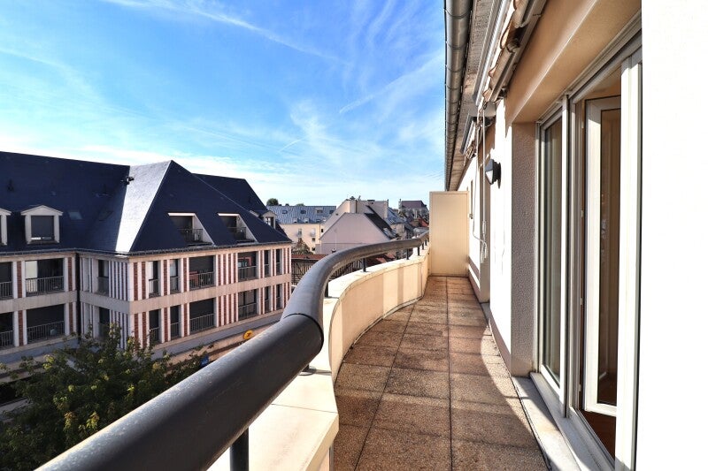 Appartement Rue Louis Ulbach à Troyes