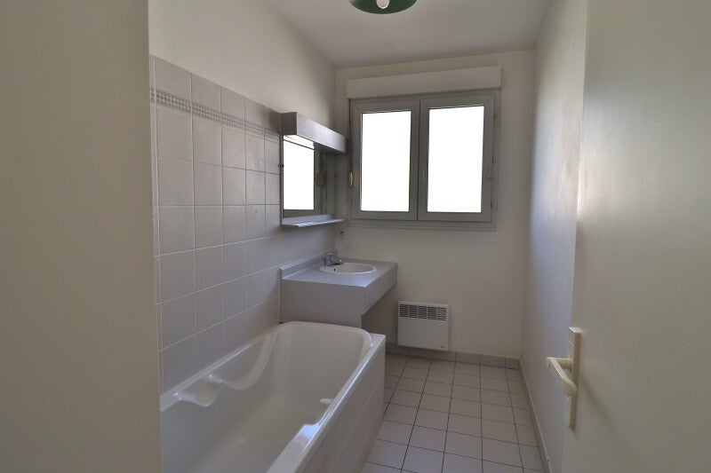 Appartement Rue Louis Ulbach à Troyes
