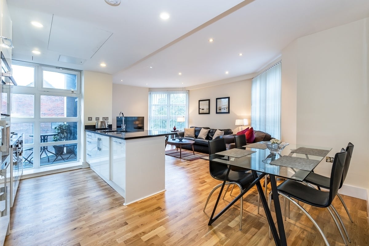 Flat Garden Terrace in City of Westminster
