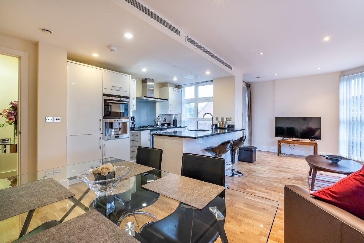 Flat Garden Terrace in City of Westminster