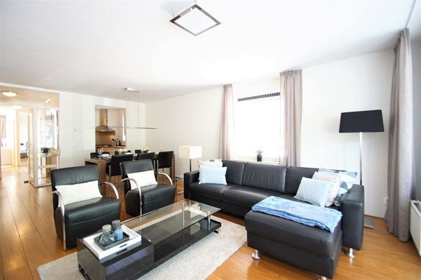 Appartement Bezuidenhoutseweg 335 A in Den Haag