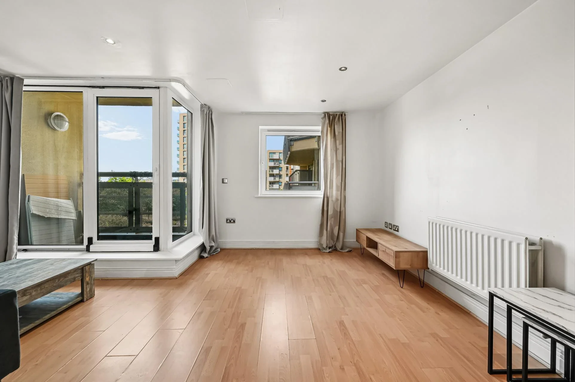 Flat Booth Road in Greater London