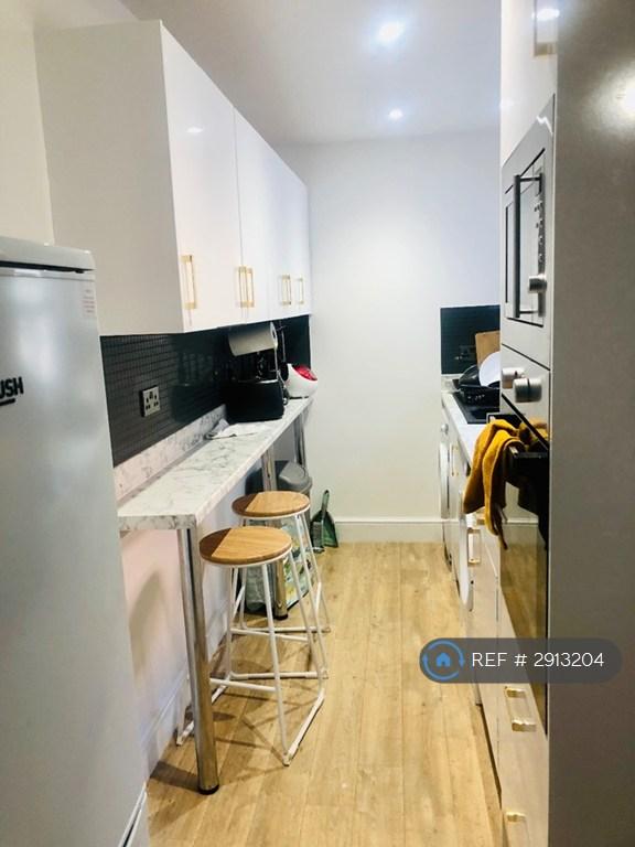 Room Granville Street in Charnwood
