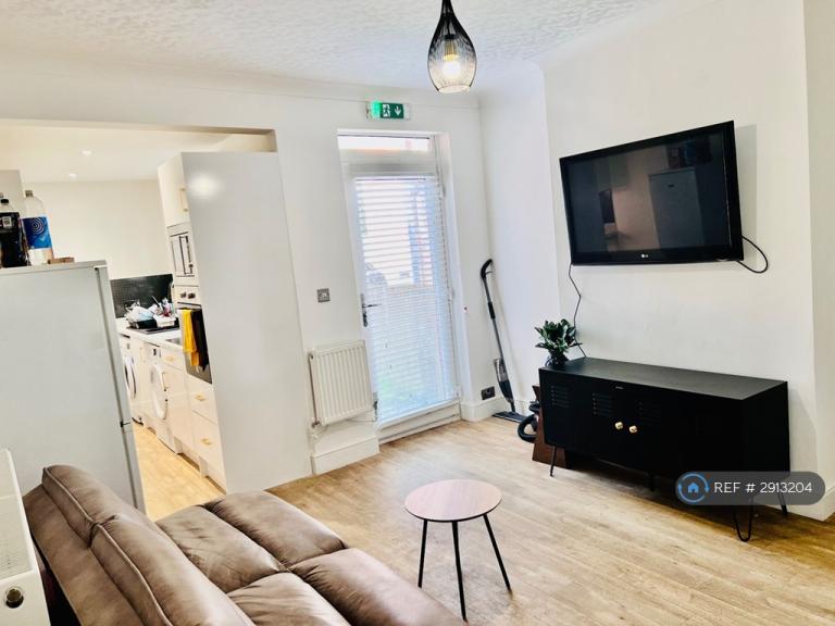 Room Granville Street in Charnwood