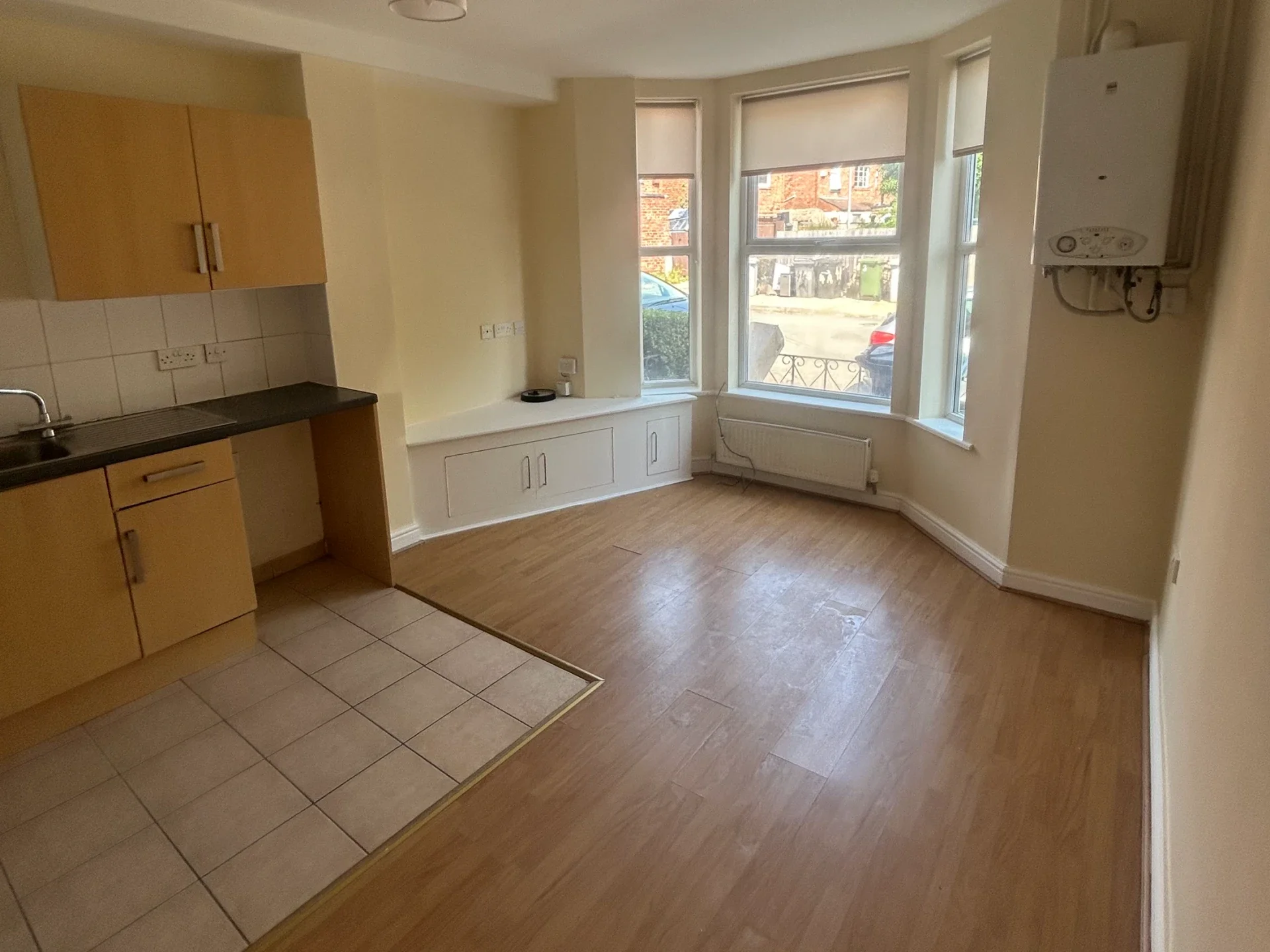 Flat West Avenue in Crewe