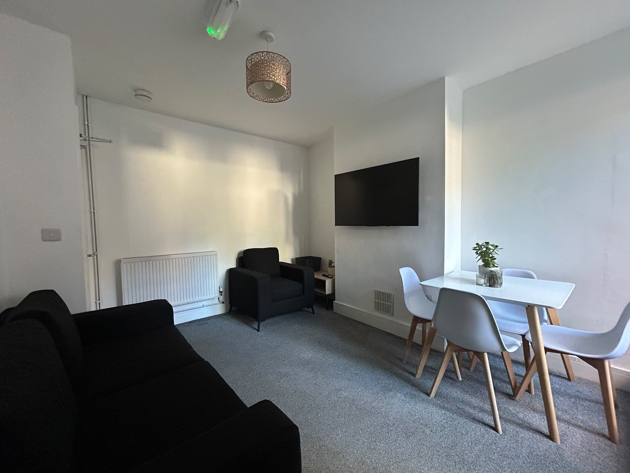Room London Road in Stoke-on-Trent
