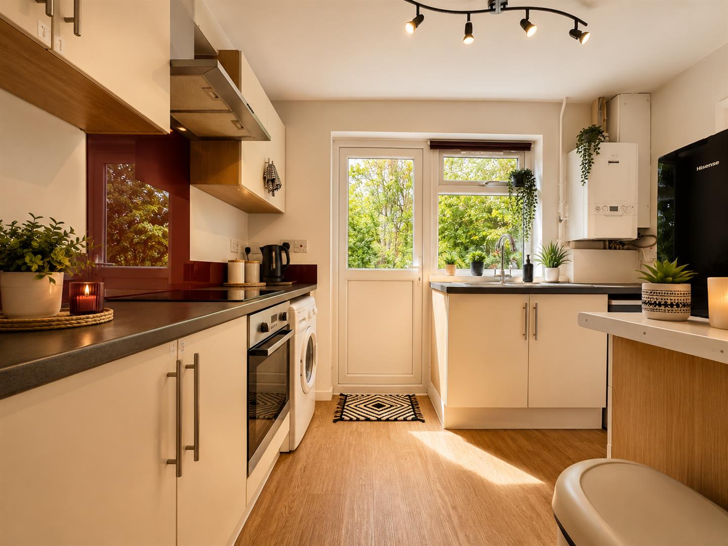 Room Garden Walk in Stevenage