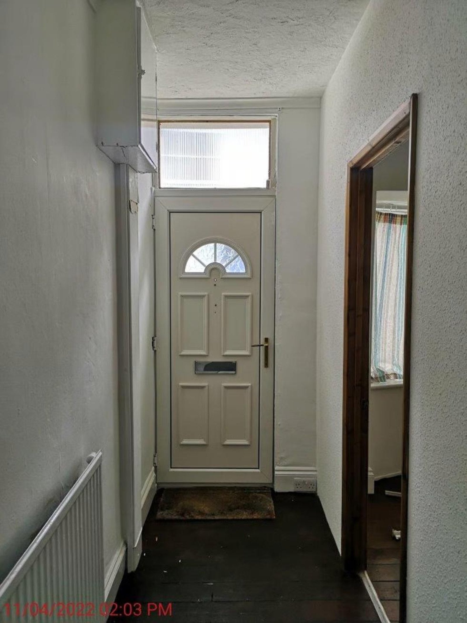 Flat De Montfort Road in Brighton