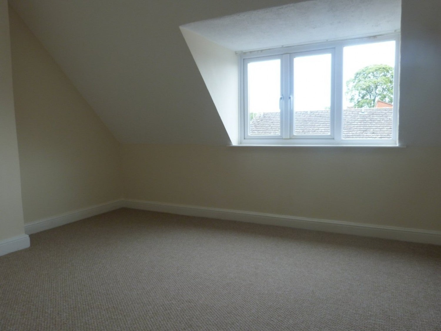 House Roland Rutter Court in Wychavon