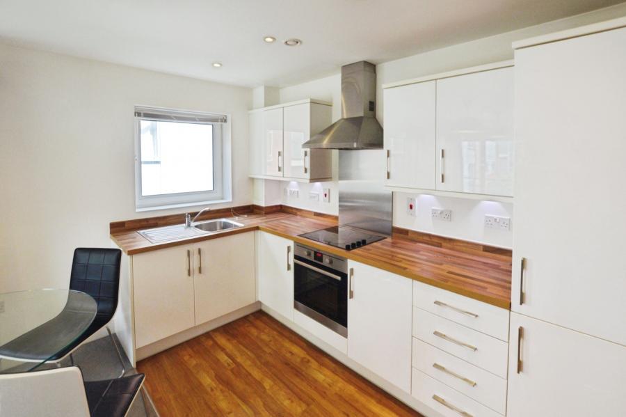 Flat Charrington Place in St Albans