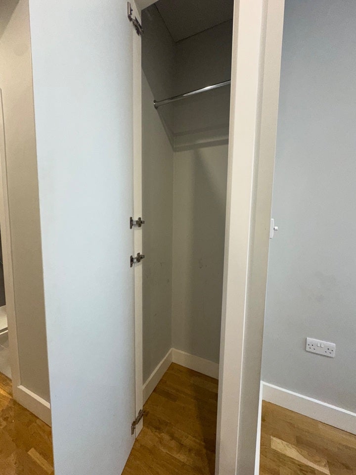 Flat Fordwych Road in Greater London