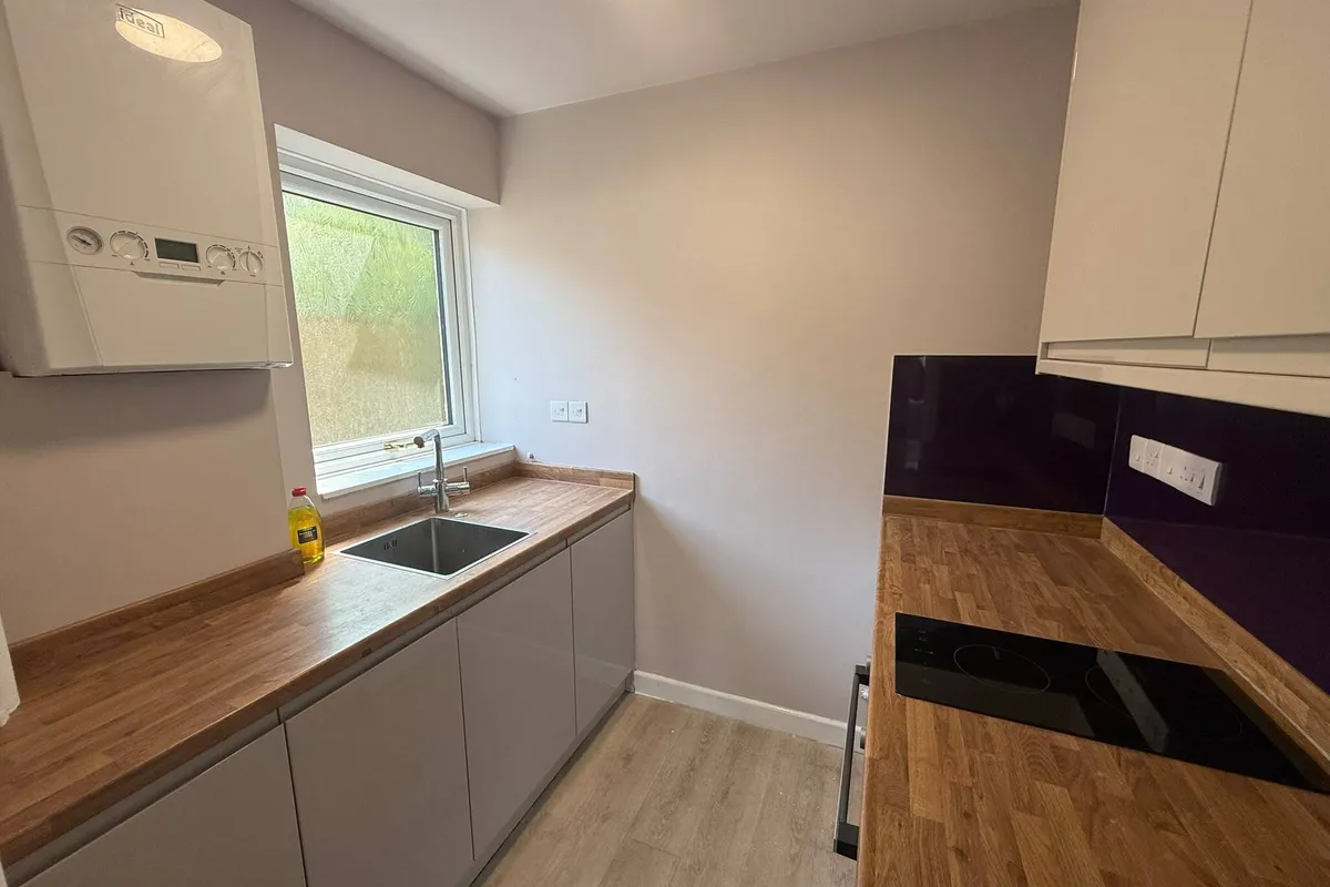 Flat Elson Lane in Gosport