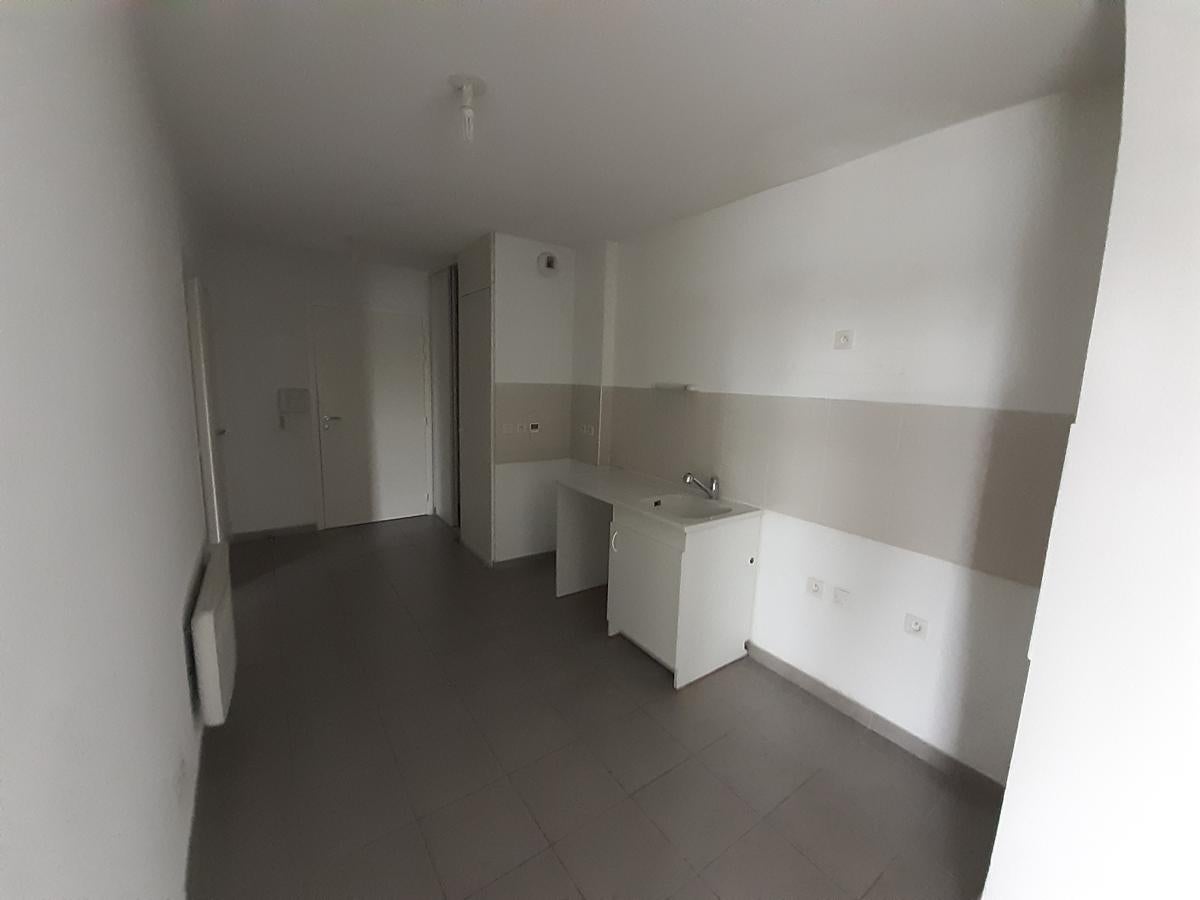 Appartement Avenue du Mondial de Rugby 2007 à Montpellier