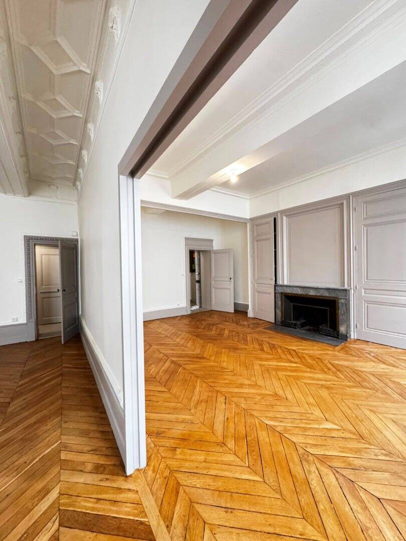 Flat Rue des Marronniers in Lyon
