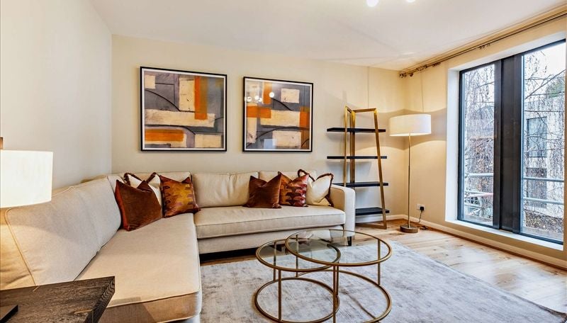 Flat Fulham Road in Greater London