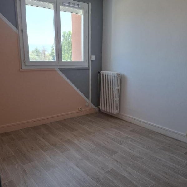 Flat Rue de la Liberté in Les Abrets en Dauphiné