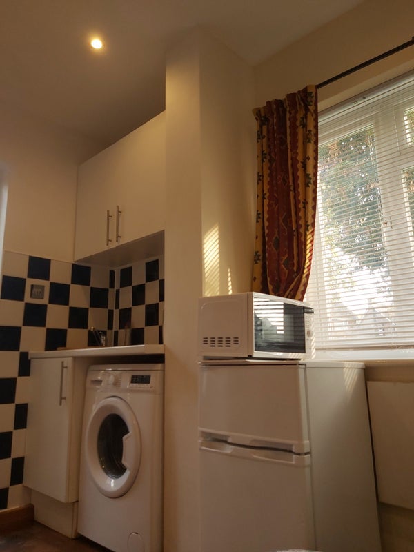 Flat Leighlands in Crawley
