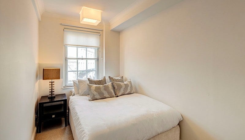 Flat Fulham Road in Greater London