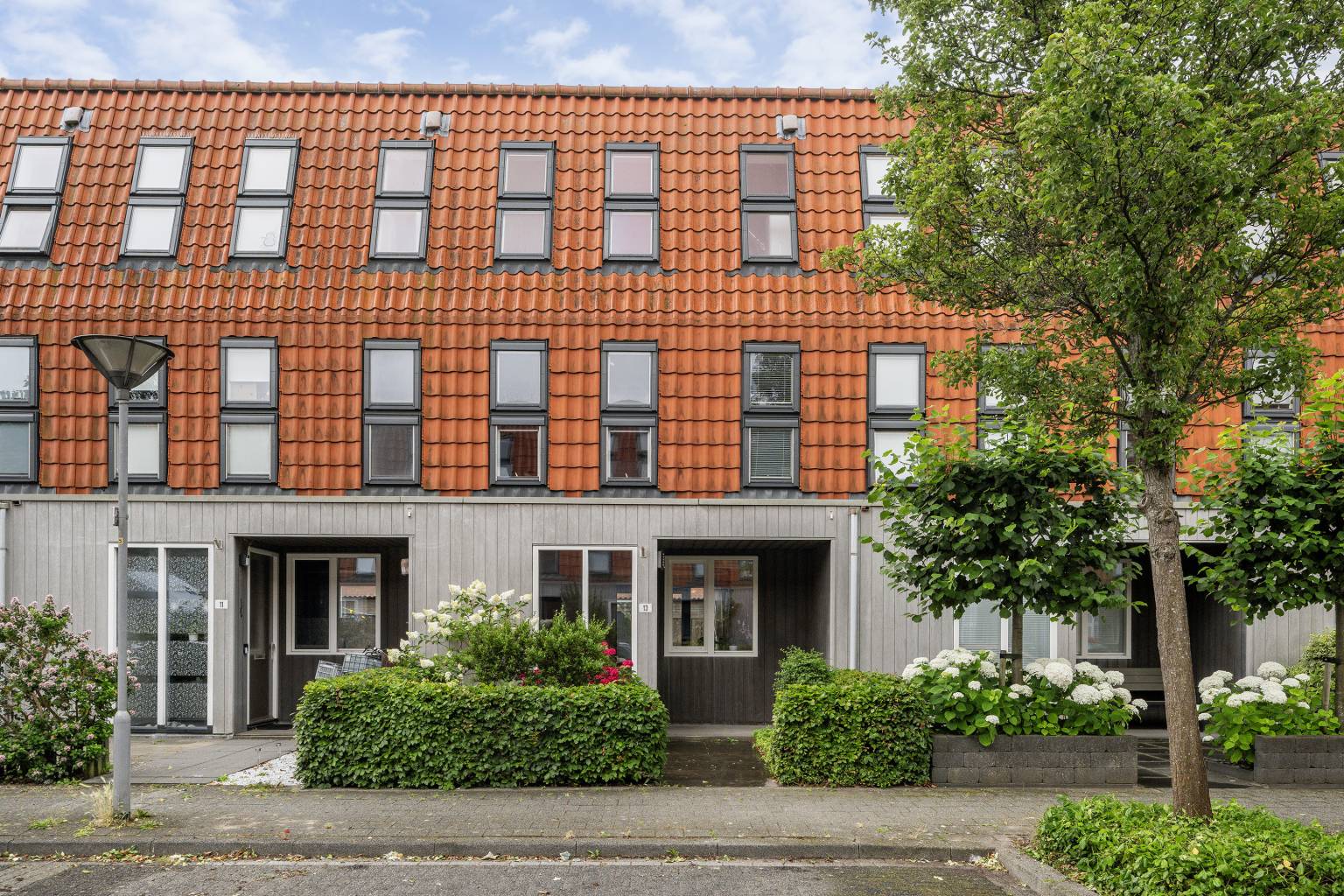 Huis Burg. Van Reesstraat 13 in Maassluis