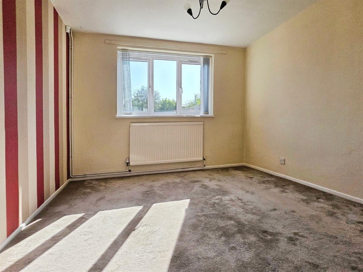 House Prince Charles Crescent in Rushmoor