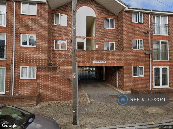 Flat Apsley Road in Portsmouth