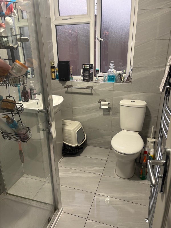 Room Cranbrook Road in Greater London
