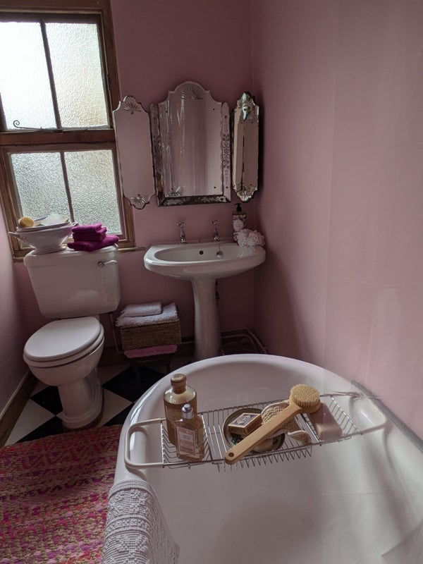 Room Brewer Street in City of Westminster