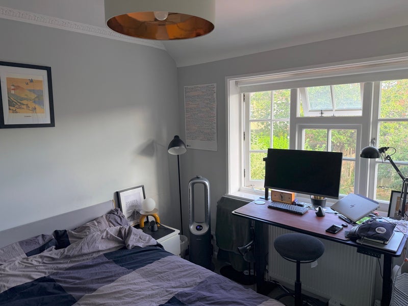 Room Sawley Road in Greater London