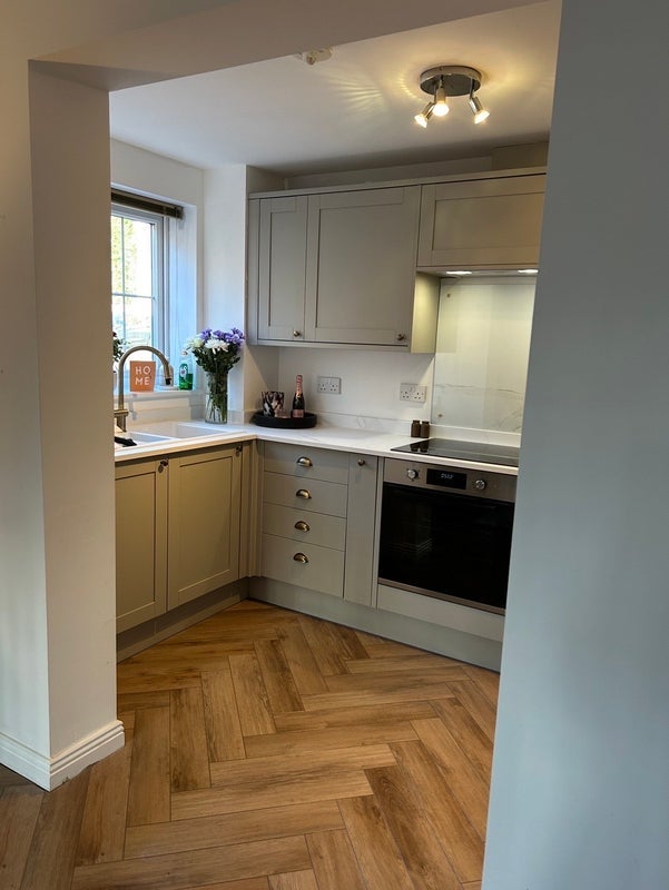 Room Marle Close in Cardiff