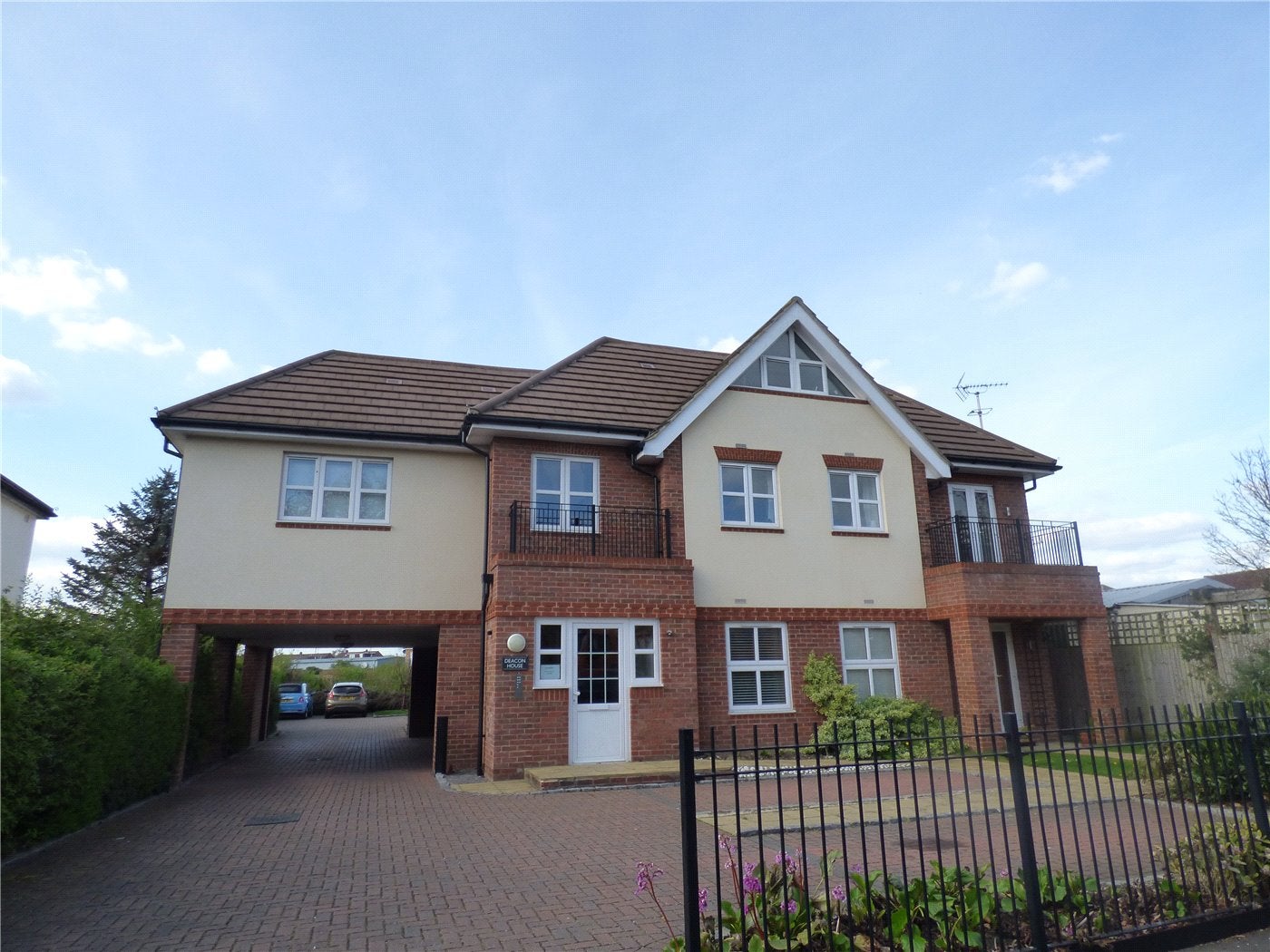 Flat Littleton Road in Borough of Spelthorne
