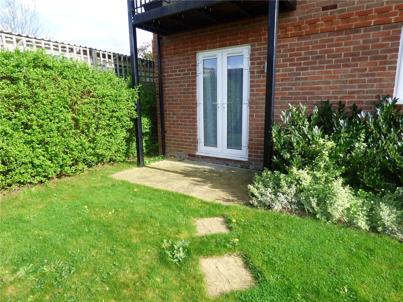 Flat Littleton Road in Borough of Spelthorne
