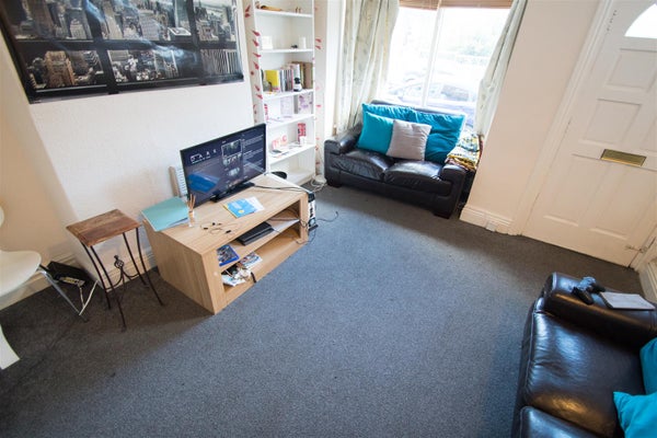 Flat Ash View in Leeds