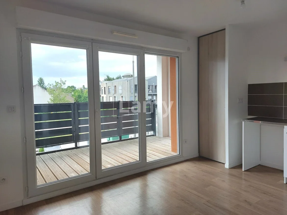 Appartement Rue du Docteur Guy Civil à Orléans