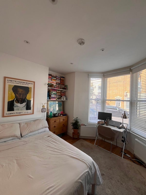 Room Reighton Road in Greater London