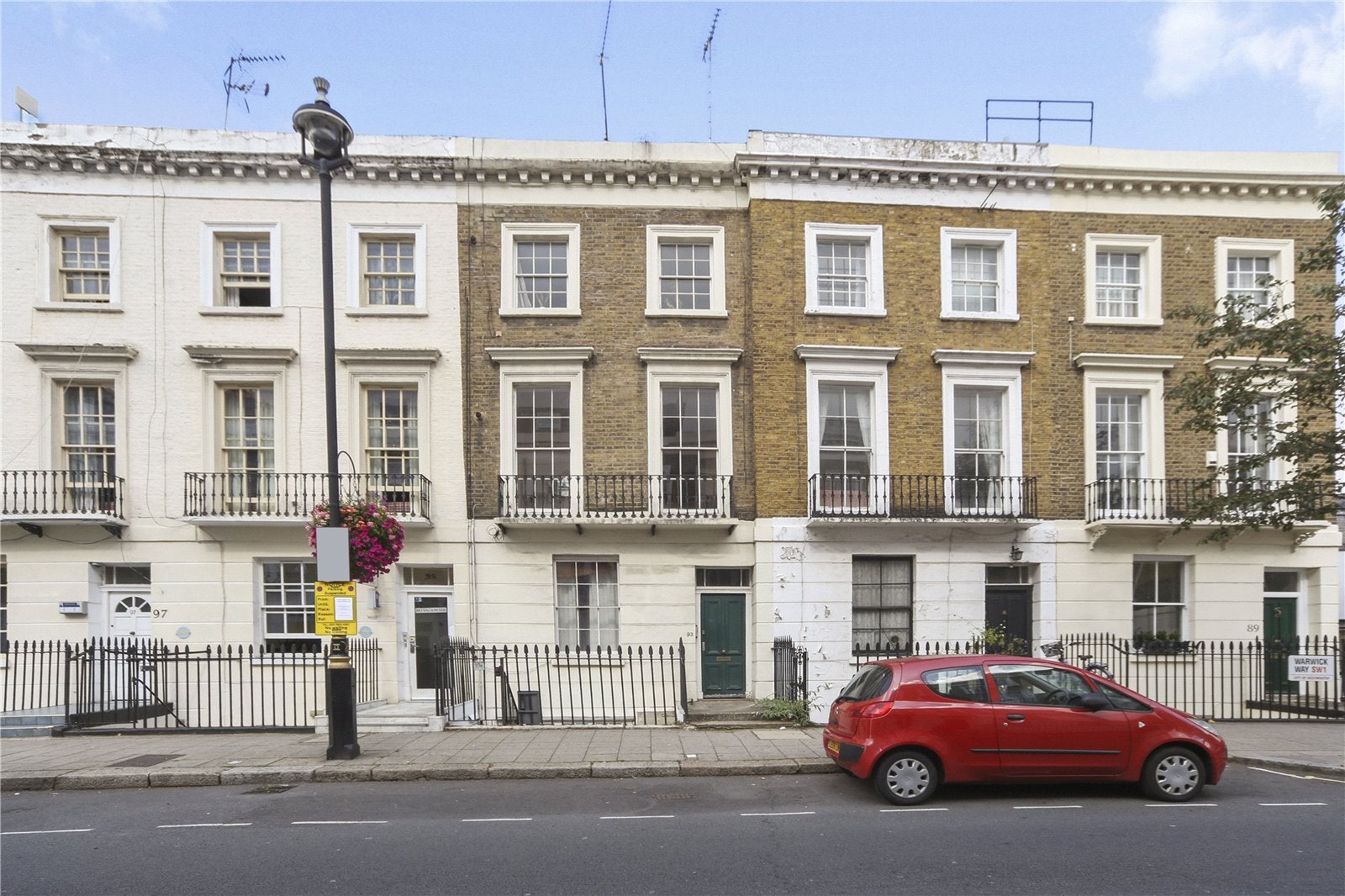 Flat Warwick Way in City of Westminster