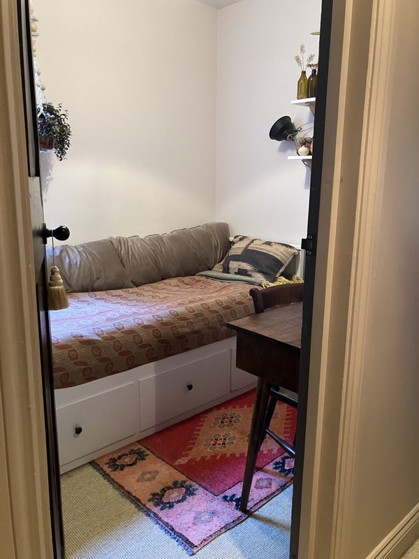Room Medusa Road in Greater London