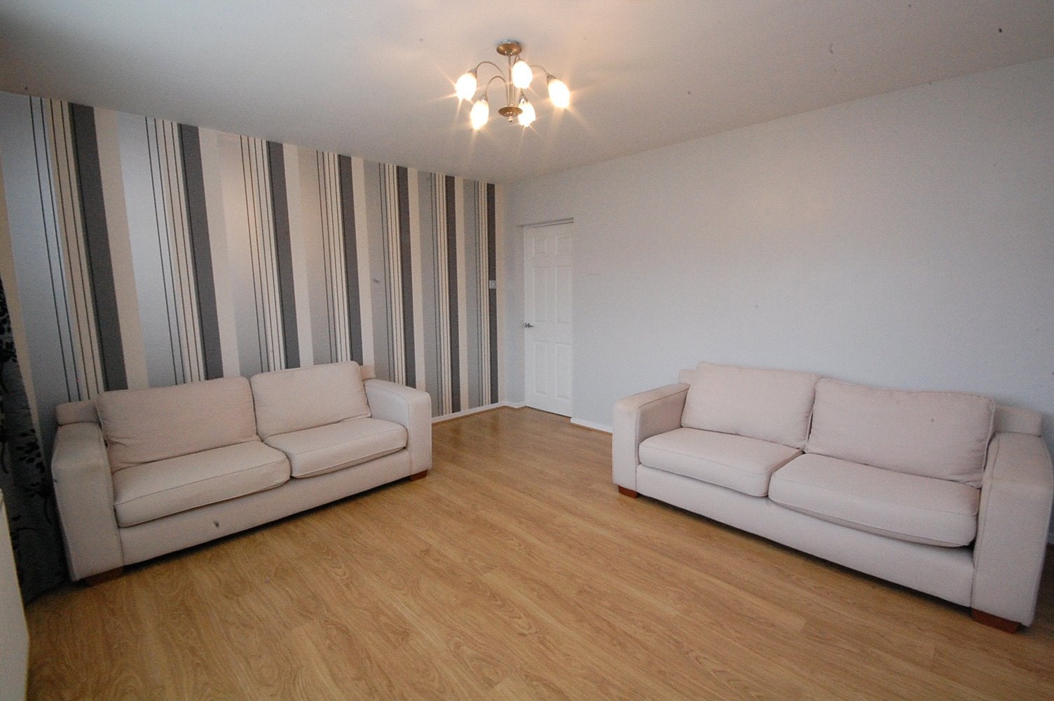 Flat Woodend Crescent in Aberdeen City