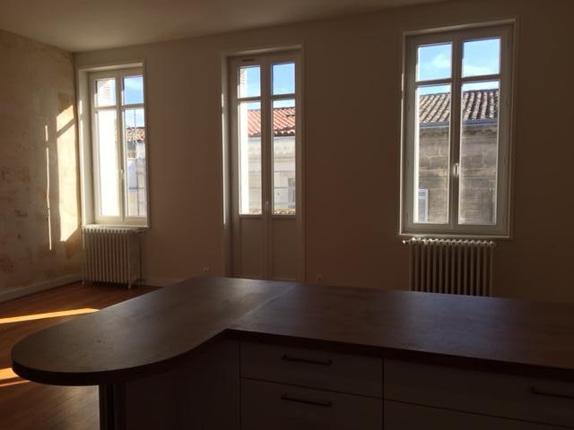 House Rue des Treilles in Libourne