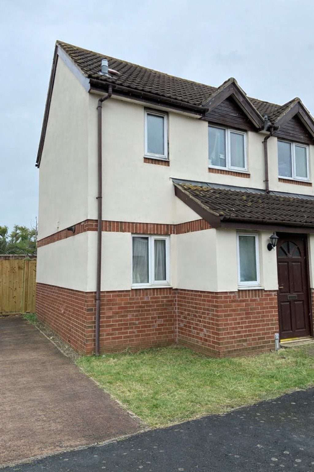 House Loxleigh Gardens in Bridgwater
