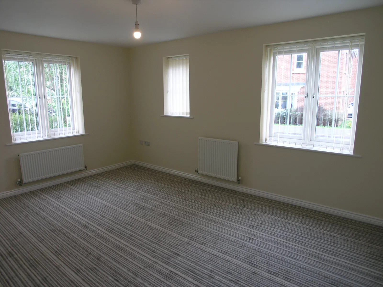 House The Breeze in Brierley Hill