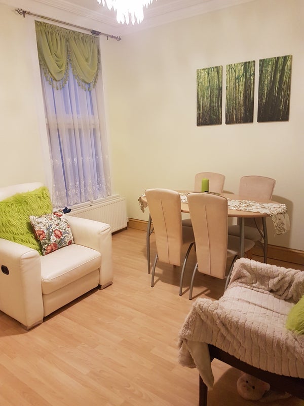 Room Ranelagh Road in Greater London
